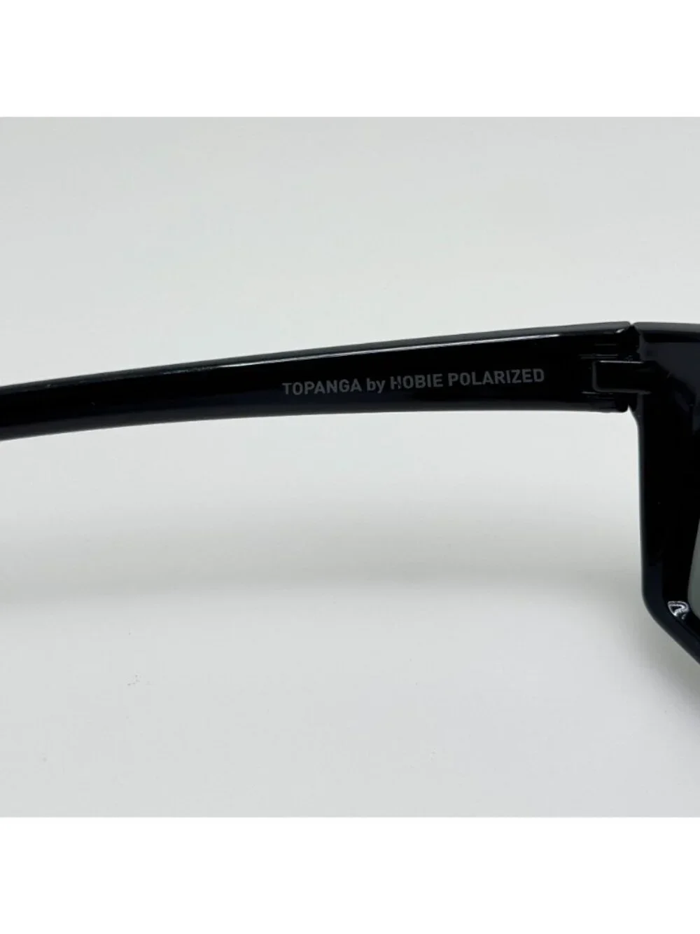 Hobie Sunglasses Topanga Black Polarized 61-13-135 B